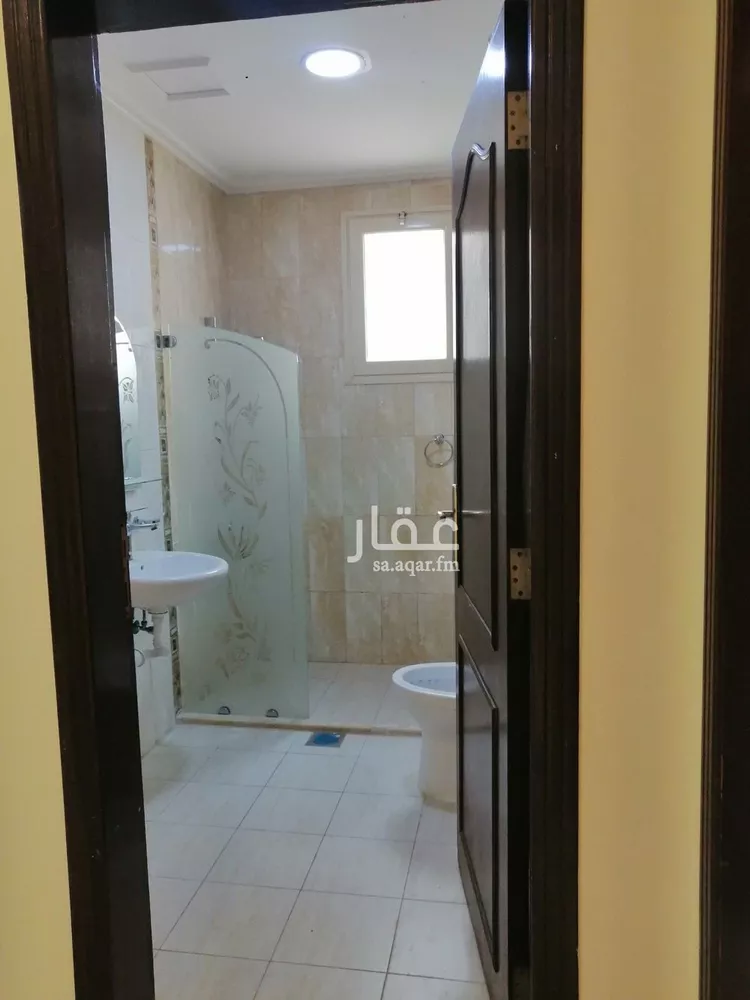شقة للإيجار في شارع ابو ألعقيل الاسلمي, حي الدانة الشمالية, مدينة الظهران, المنطقة الشرقية صورة 3