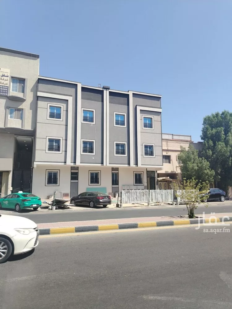 عمارة للبيع في شارع الخبر, حي الخبر الجنوبية, مدينة الخبر, المنطقة الشرقية