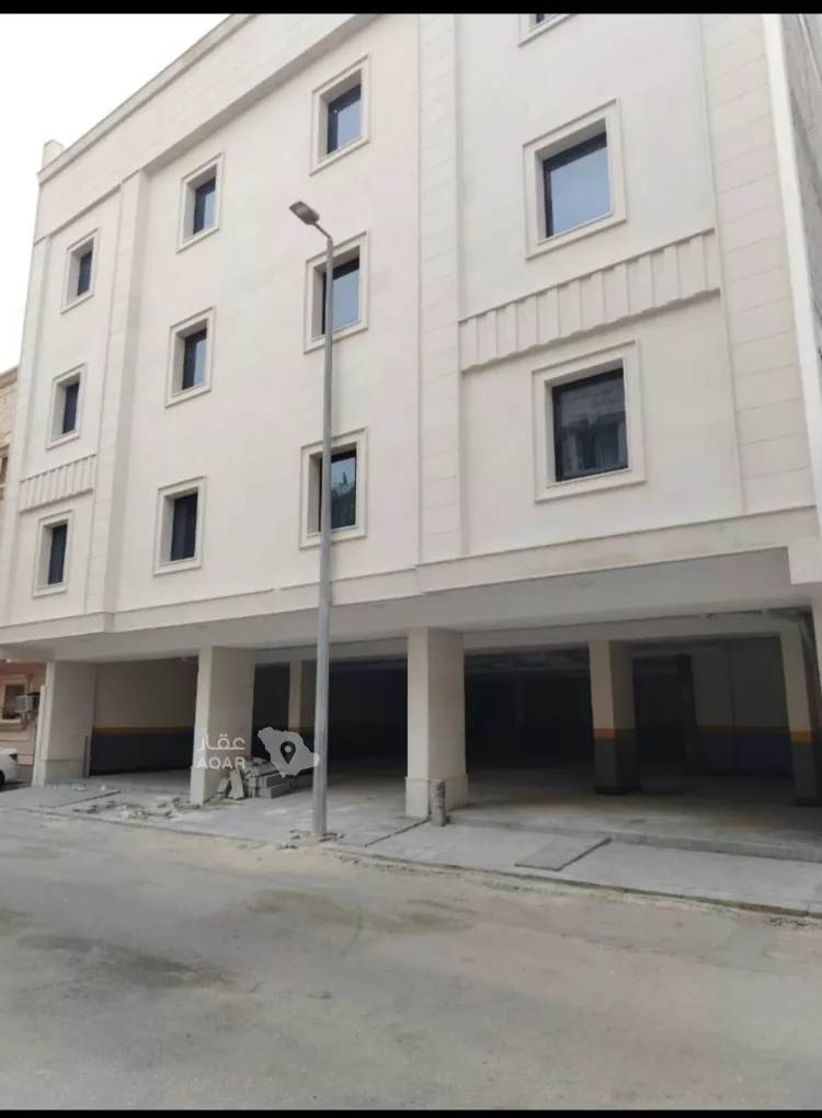 عمارة للبيع في شارع الامير هذلول ابن عبدالعزيز, حي مدينة العمال, مدينة الخبر, المنطقة الشرقية
