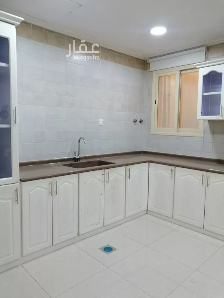 شقة للإيجار في شارع ابو ألعقيل الاسلمي, حي الدانة الشمالية, مدينة الظهران, المنطقة الشرقية صورة 4