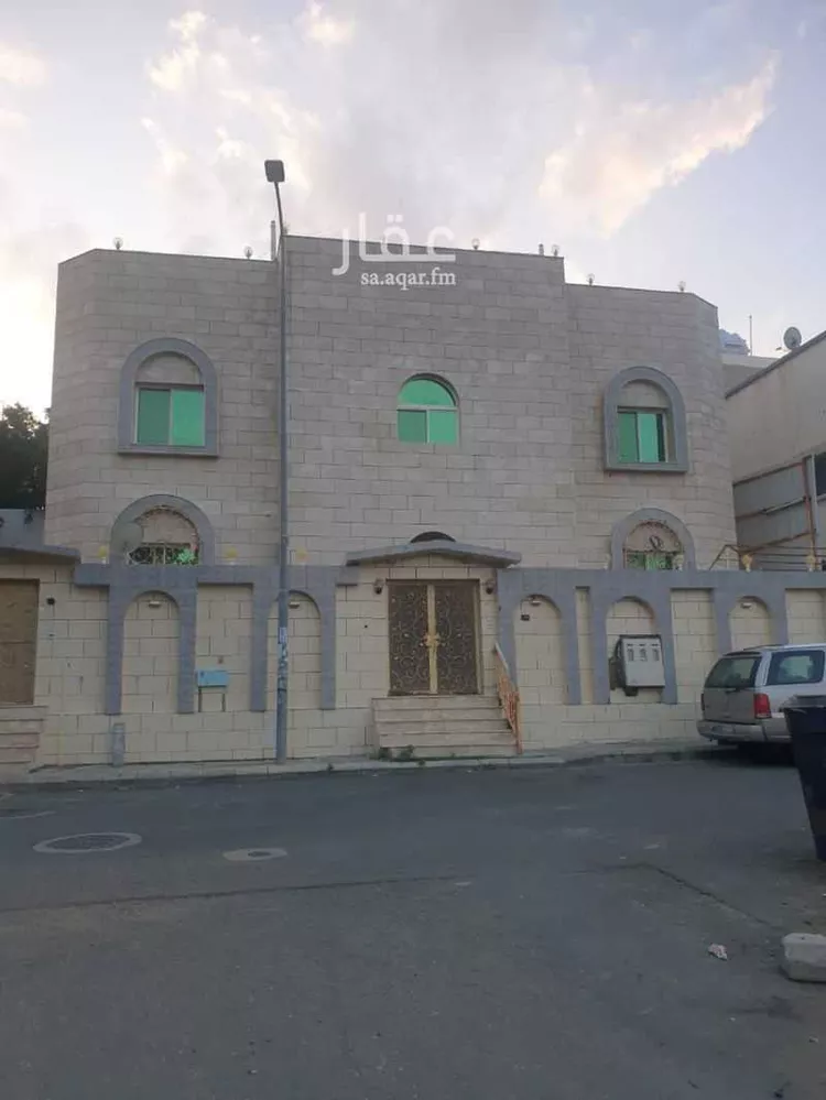فيلا للبيع في شارع سعد بن معاذ, حي أم العراد, مدينة الطائف, منطقة مكة المكرمة