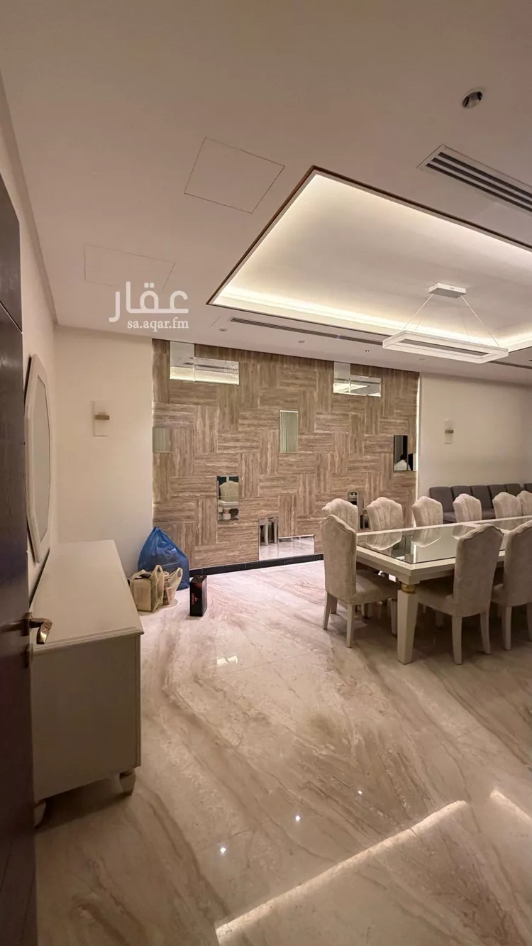 فيلا للإيجار في شارع الزهور, حي الحمراء, مدينة الرياض, منطقة الرياض 16
