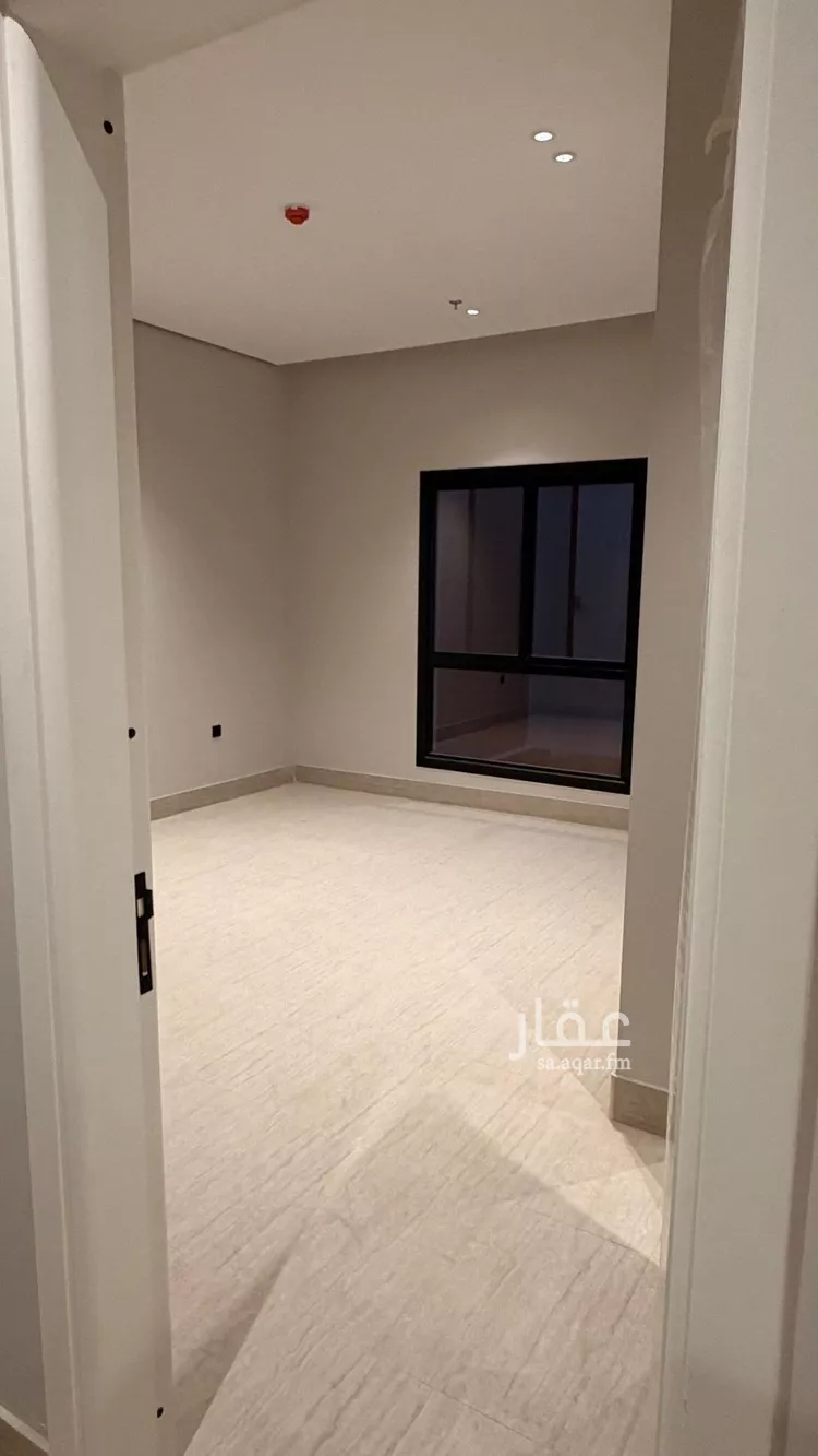 شقة للإيجار في شارع بللسمر, حي اليرموك, مدينة الرياض, منطقة الرياض 12