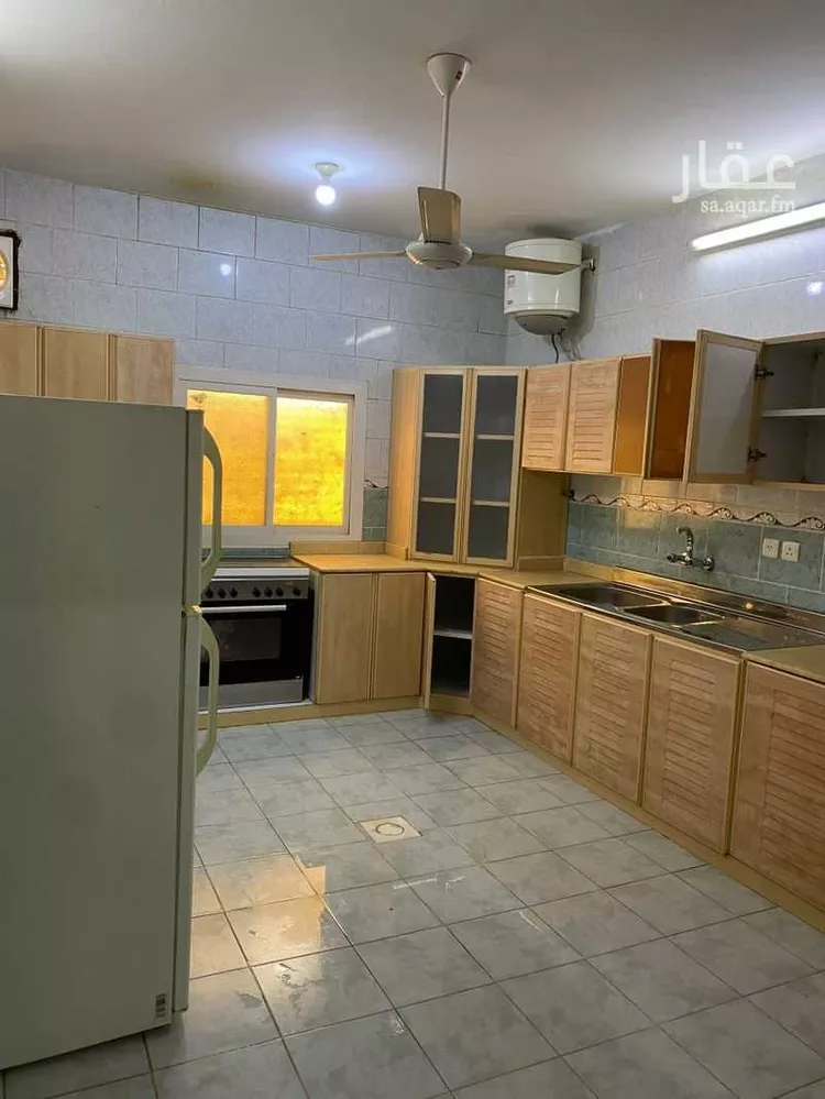 شقة للإيجار في شارع محمد بن القاسم الانباري ، حي النسيم ، خميس مشيط ، خميس مشيط صورة 3