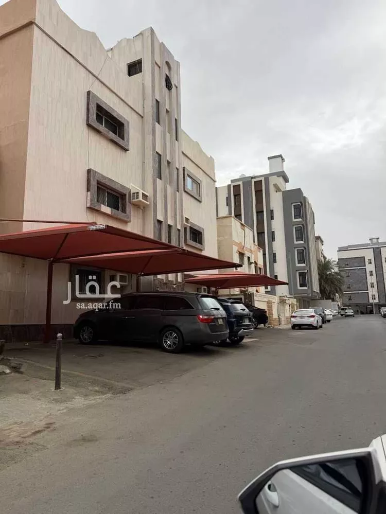 عمارة للبيع في شارع ابن فهد, حي البوادي, مدينة جدة, منطقة مكة المكرمة 1 صورة