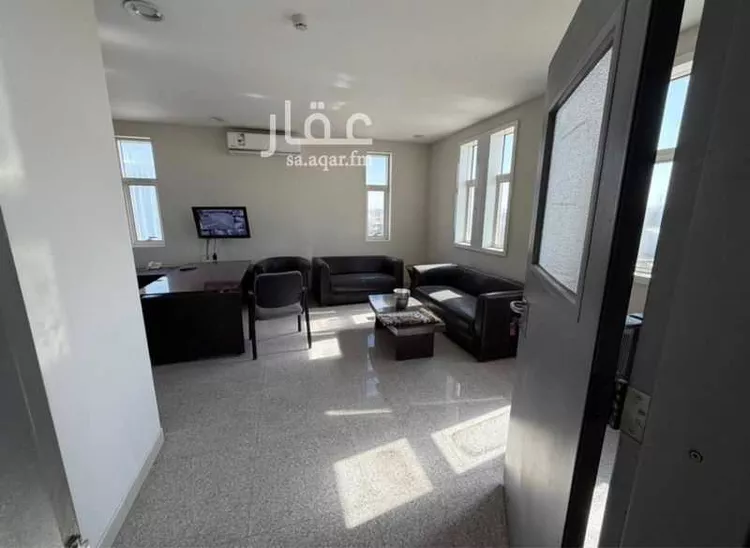 مستودع للإيجار في شارع البيرات, حي المناخ, مدينة الرياض, منطقة الرياض صورة 5