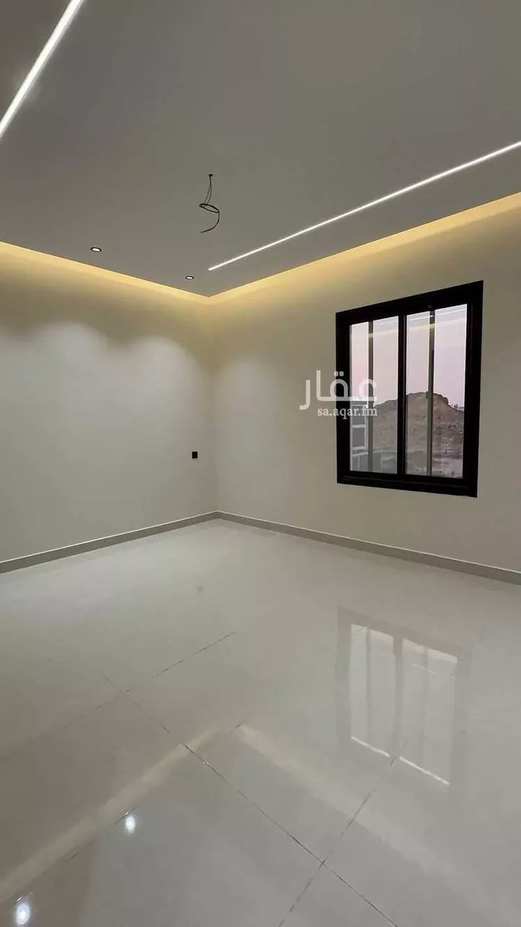 فيلا للبيع في حي الدفاع, مدينة المدينة المنورة, منطقة المدينة المنورة 21