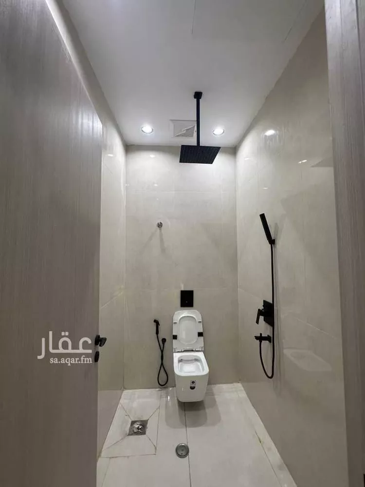 فيلا للبيع في شارع عبدالرزاق ابن همام, حي الملك فهد, مدينة المدينه المنوره, منطقة المدينة المنورة صورة 4