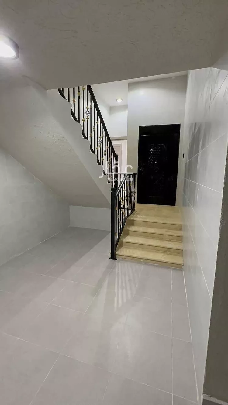 دور للبيع في شارع عبدالوهاب ابن عبدالحكم, حي طيبة, مدينة المدينة المنورة, منطقة المدينة المنورة صورة 3