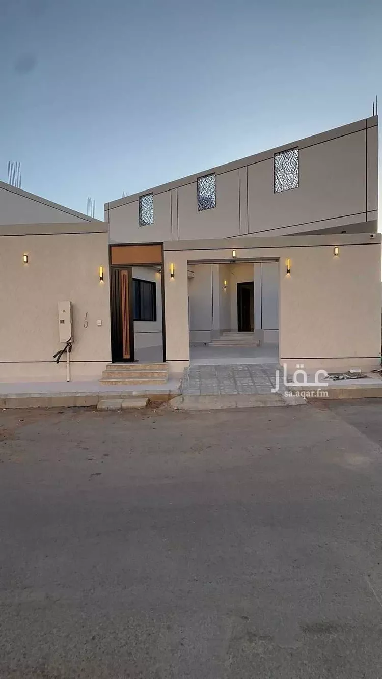 Floor for Sale in Medina Taiba