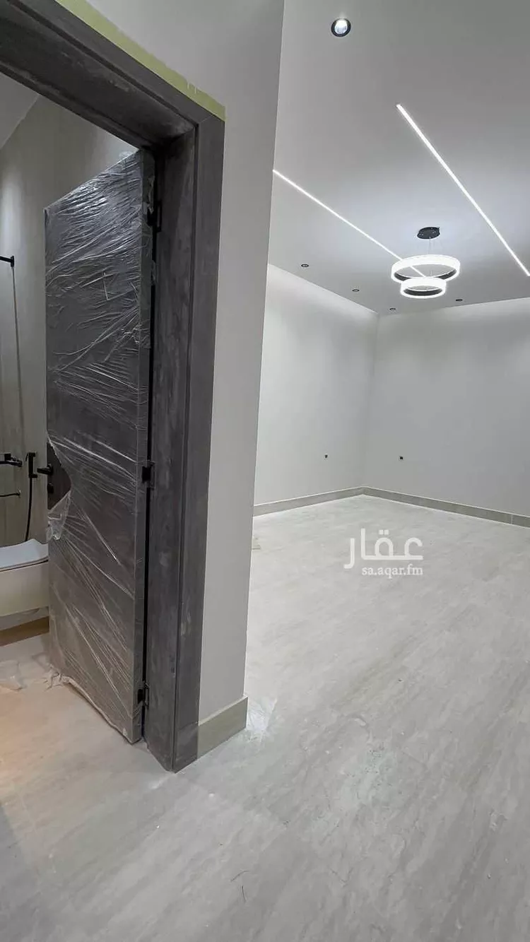 Floor for Sale in Medina As Sikkah Al Hadid 13