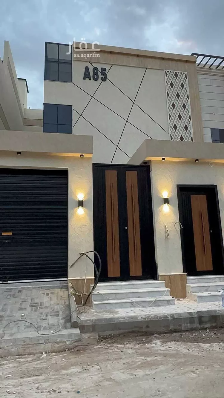 فيلا للبيع في شارع يحيى بن عبدالله بن بكير , حي شوران, مدينة المدينة المنورة, منطقة المدينة المنورة