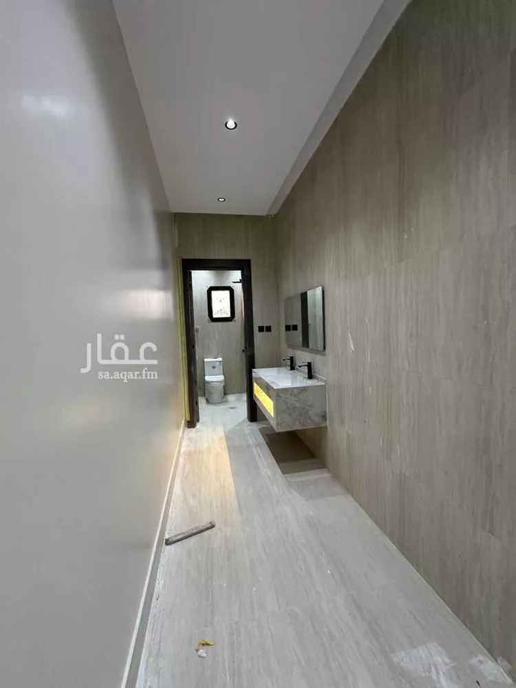 Floor for Sale in Medina As Sikkah Al Hadid 19