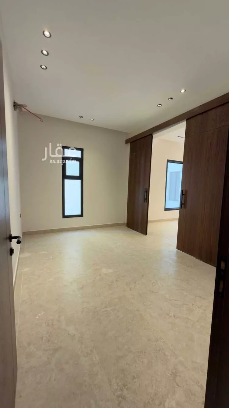 شقة للبيع في شارع ابو عبيدة عامر بن الجراح, حي الشعلة, مدينة الدمام, المنطقة الشرقية 6