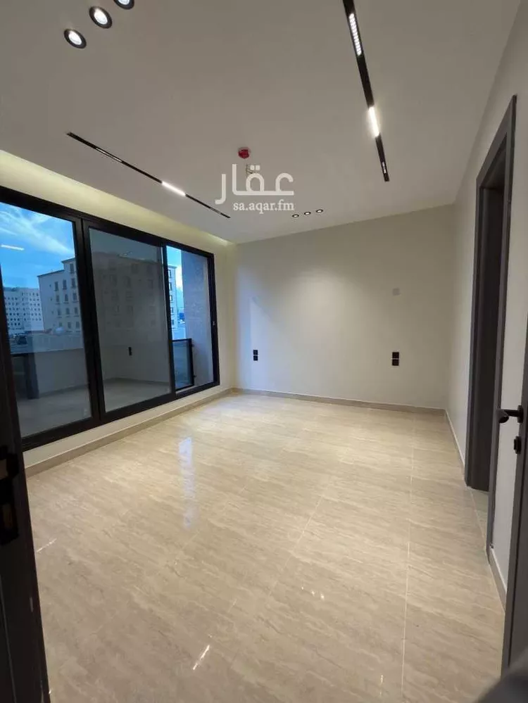 شقة للبيع في شارع المسك, حي المنتزة, مدينة الدمام, المنطقة الشرقية صورة 2