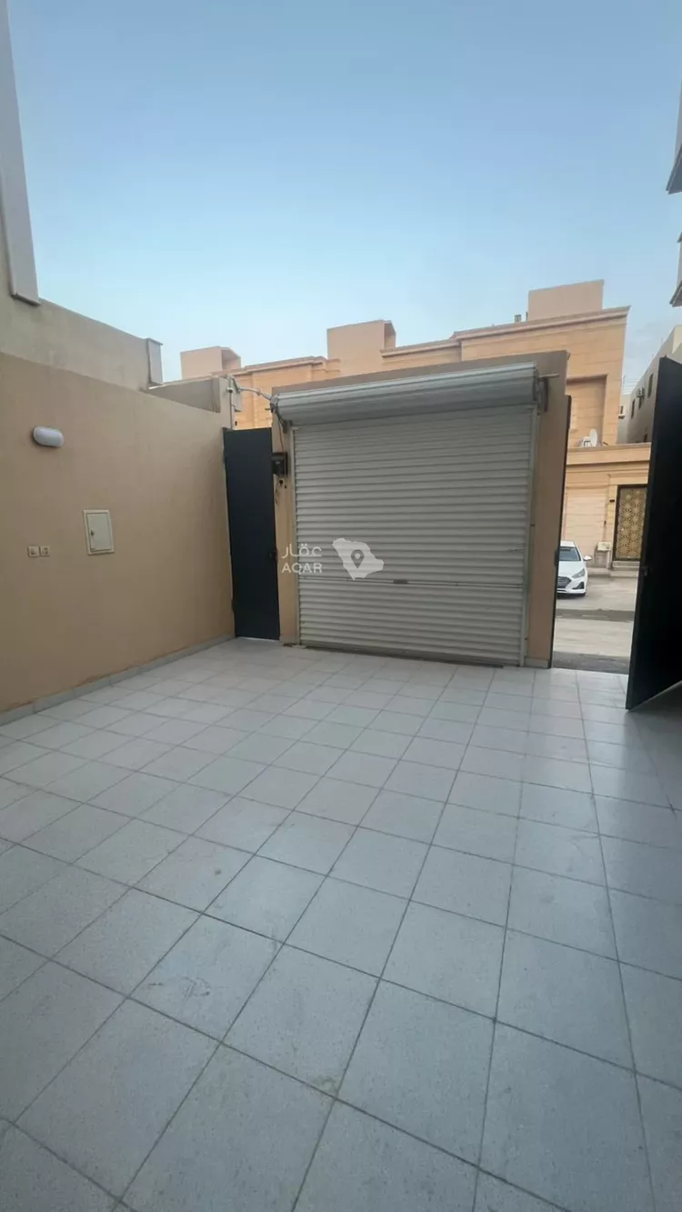 فيلا للبيع في شارع أصيلة, حي القادسية, مدينة الرياض, منطقة الرياض 9