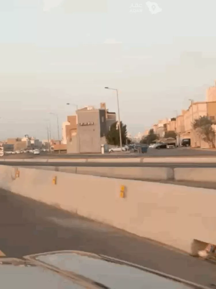 فيلا للبيع في شارع أبي الفتح القارئ ، حي الحمدانية ، جدة ، جدة صورة 2