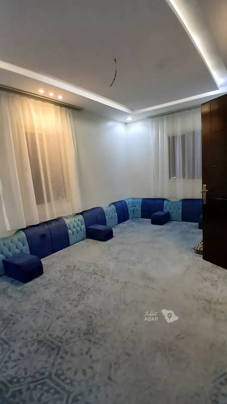 شقة للإيجار في شارع الرياشي ، حي المحالة ، ابها ، منطقة عسير صورة 2