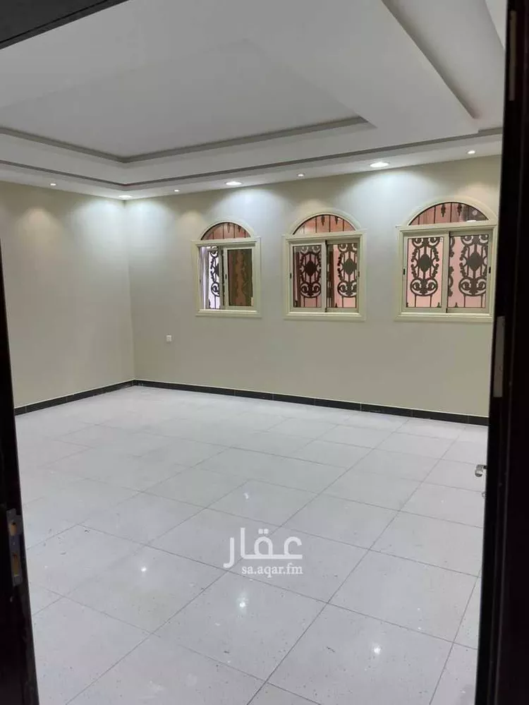 دور للإيجار في شارع دينار, حي بدر, مدينة الرياض, منطقة الرياض صورة 4