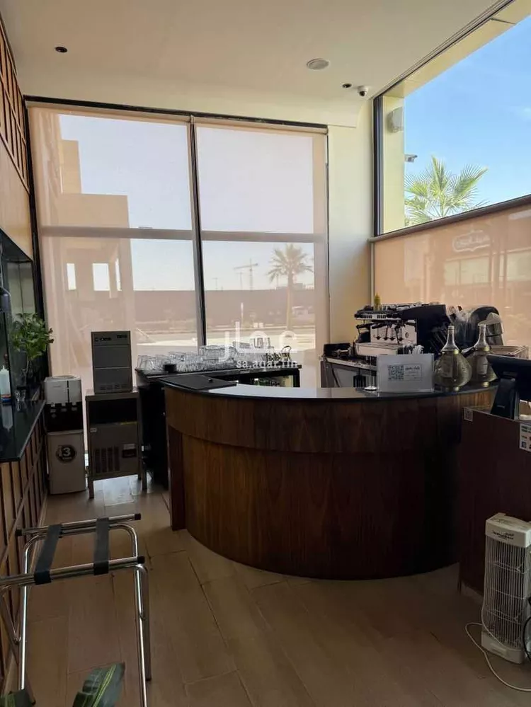 محل للبيع في شارع انس بن مالك ، حي النرجس ، الرياض ، منطقة الرياض صورة 5