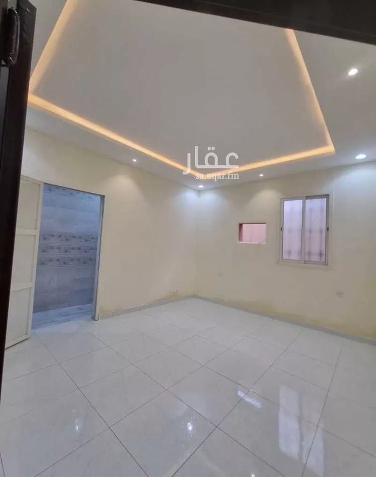 شقة للإيجار في شارع نجم الدين الشيباني, حي العزيزية, مدينة الرياض, منطقة الرياض صورة 4