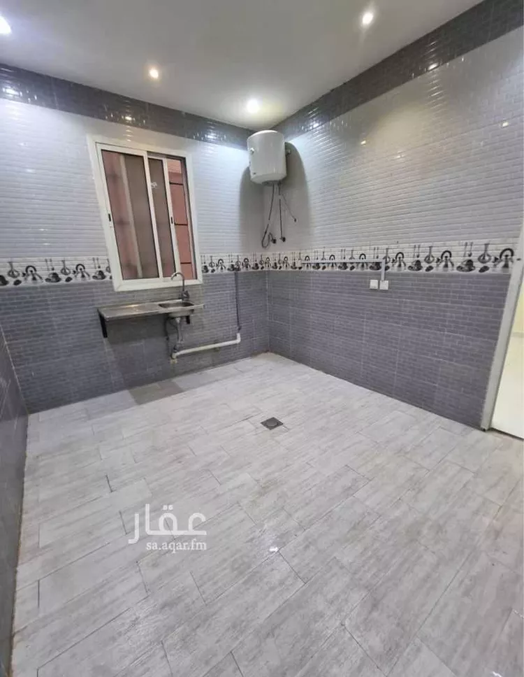 شقة للإيجار في شارع نجم الدين الشيباني, حي العزيزية, مدينة الرياض, منطقة الرياض صورة 3