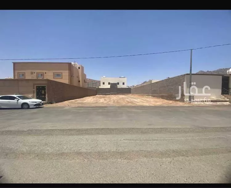 Land for Sale in Hail An Naqrah