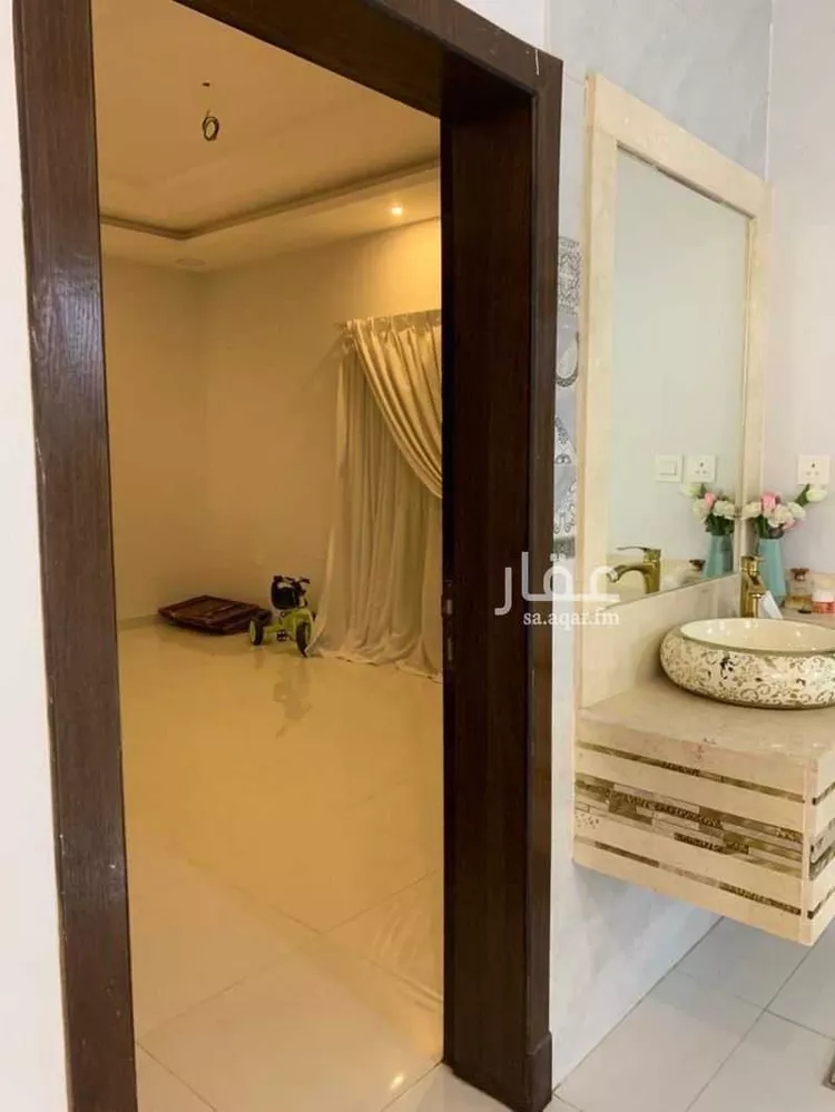 فيلا للبيع في شارع احمد المرشدي, حي المنار, مدينة الدمام, المنطقة الشرقية صورة 5