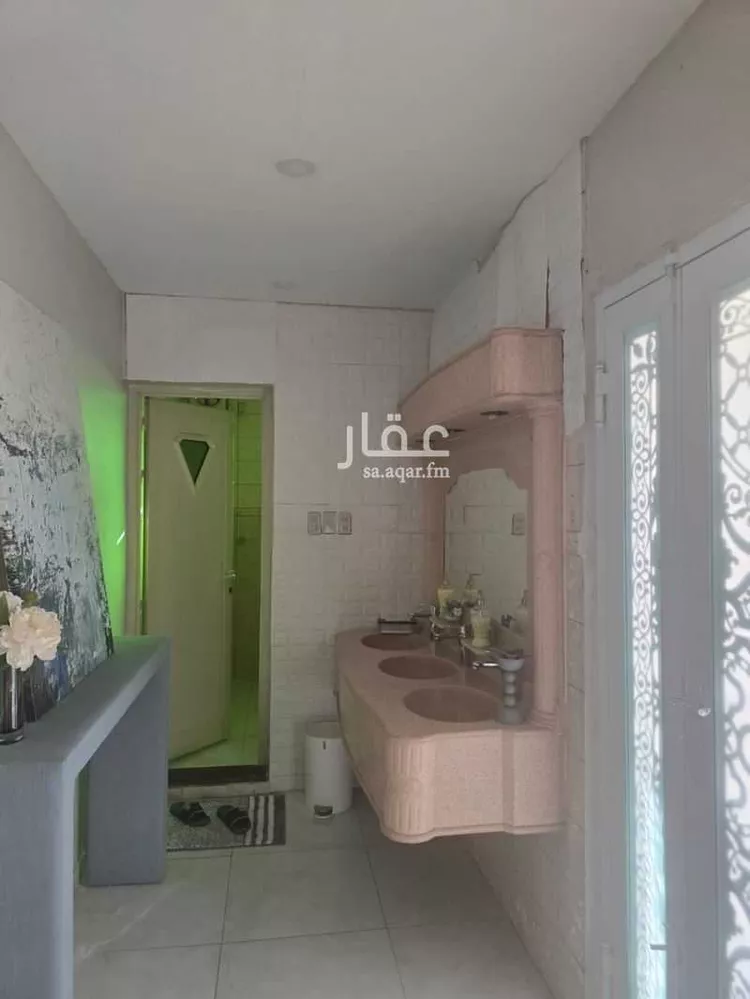 عمارة للبيع في شارع ابو فرج الاصفهاني, حي المنار, مدينة الدمام, المنطقة الشرقية صورة 3
