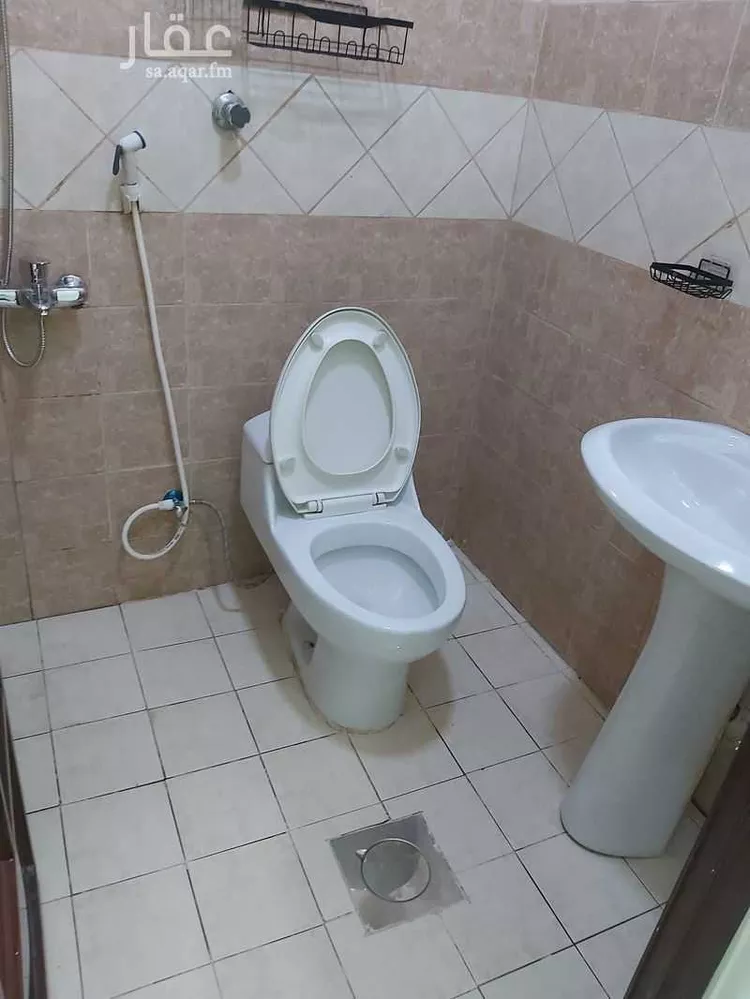 شقة للإيجار في شارع السائب ابن الحارث, حي طيبة, مدينة الدمام, المنطقة الشرقية صورة 3