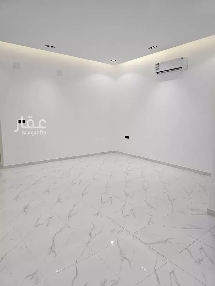 Floor for Sale in Al Muzahimiyah Al Hada 6
