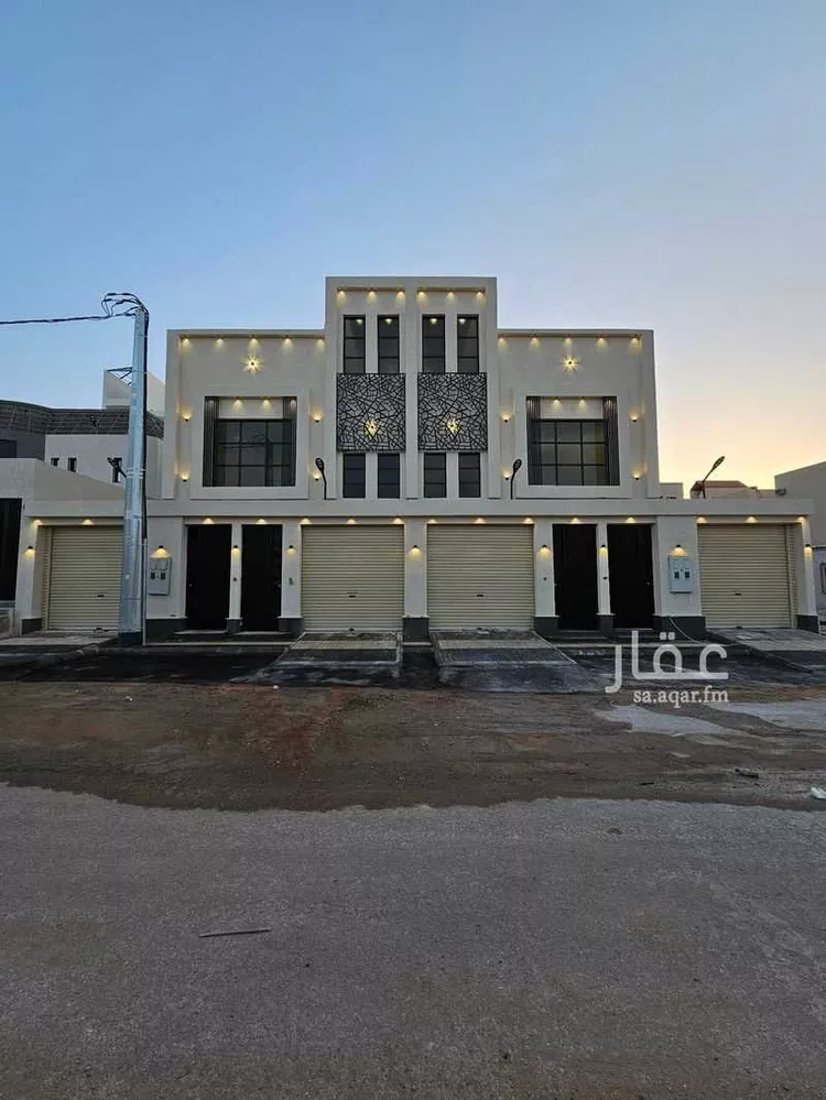 دور للبيع في شارع 1077880, حي الريف, مدينة المزاحميه, منطقة الرياض