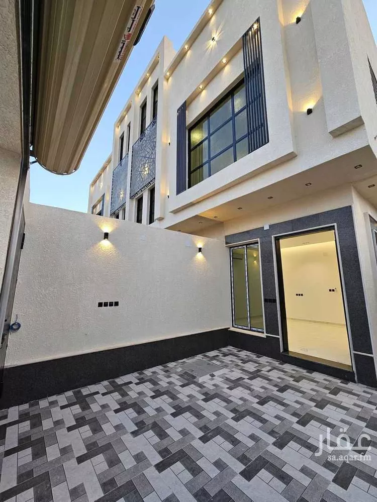 Floor for Sale in Al Muzahimiyah Al Hada 8