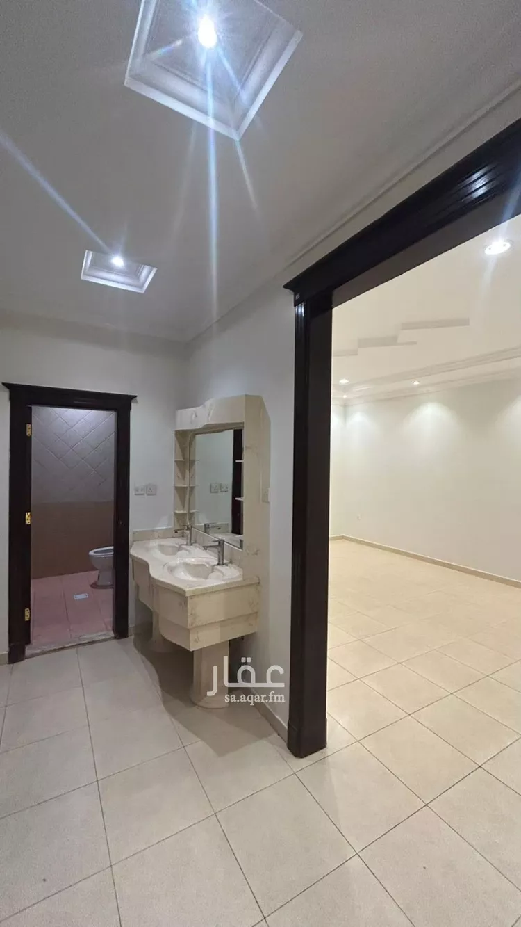 Floor for Rent in Riyadh Al Malqa صورة 4