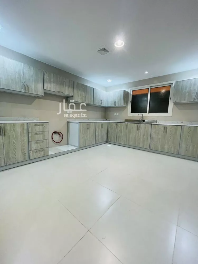 Floor for Rent in Riyadh Al Malqa صورة 5