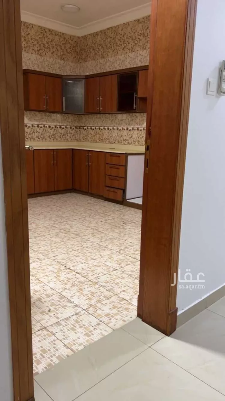 شقة للإيجار في شارع القاضي اياس, حي الشراع, مدينة الخبر, المنطقة الشرقية صورة 4
