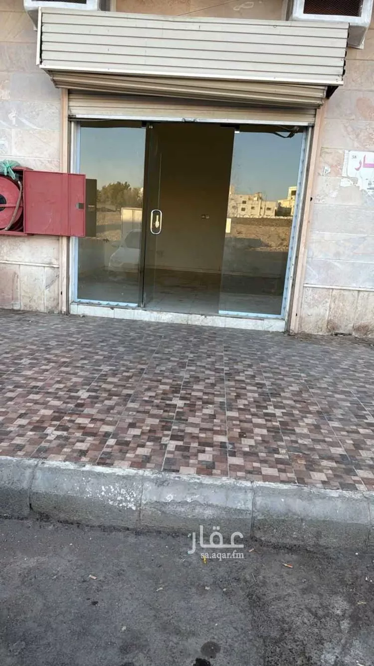 محل للإيجار في شارع زبيد السلمي ، حي المبعوث ، المدينة المنورة ، منطقة المدينة المنورة