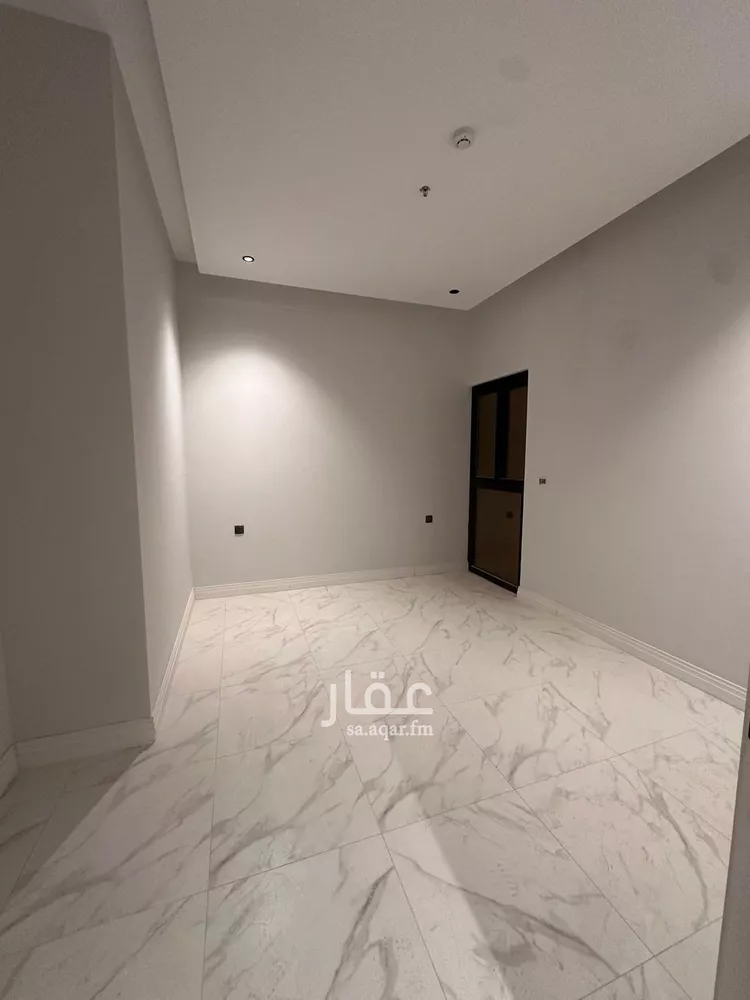 شقة للبيع في شارع محمد بن عبدالعزيز الدغيثر, حي الملقا, مدينة الرياض, منطقة الرياض صورة 3
