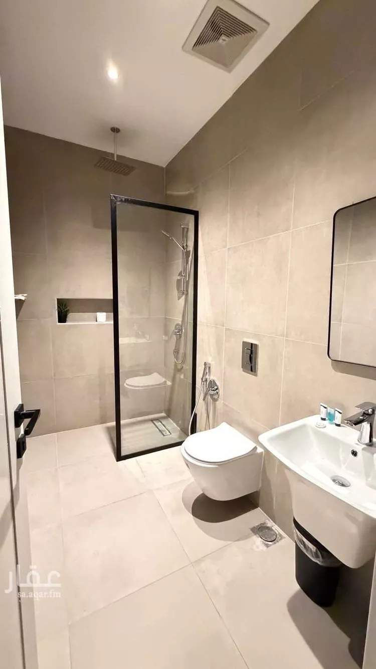 Apartment for Rent in Riyadh Al Malqa 15