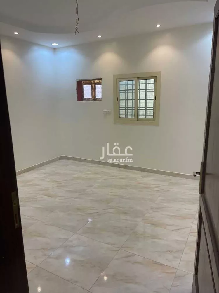 شقة للإيجار في شارع عبد الله القاضي ، حي السنابل ، جدة ، جدة صورة 3