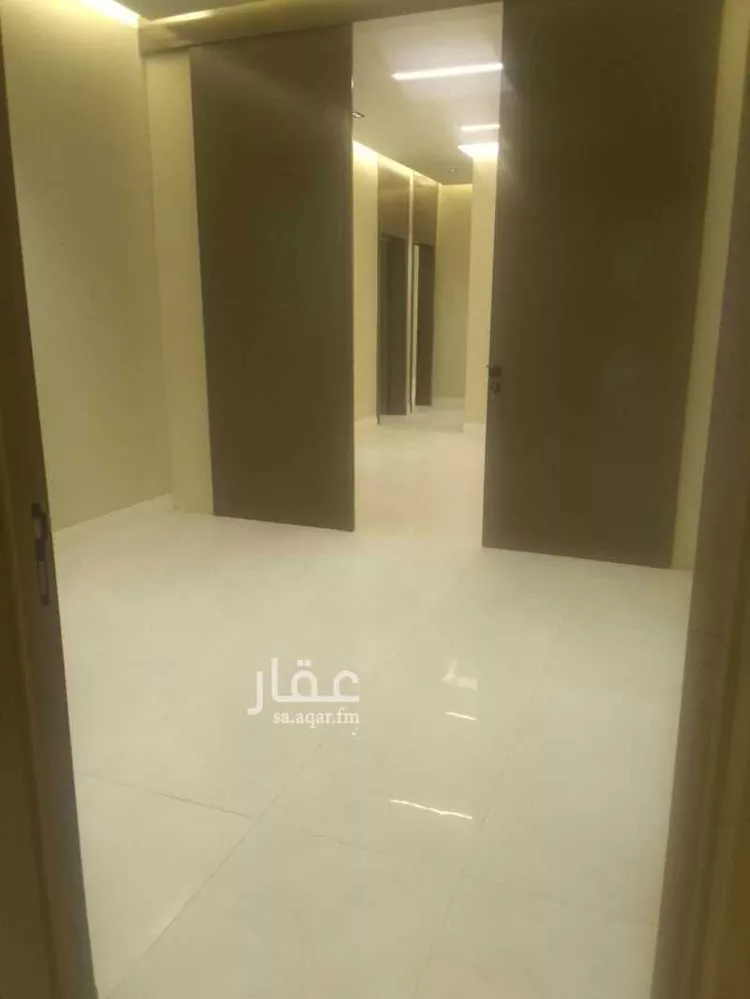Floor for Sale in Riyadh Sultanah 10