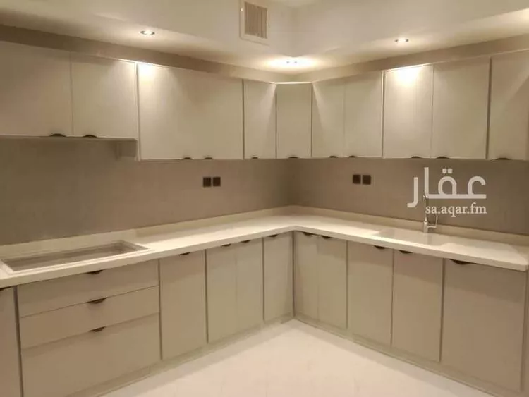 شقة للإيجار في شارع النسابوري ، حي العزيزية ، جدة ، جدة صورة 5