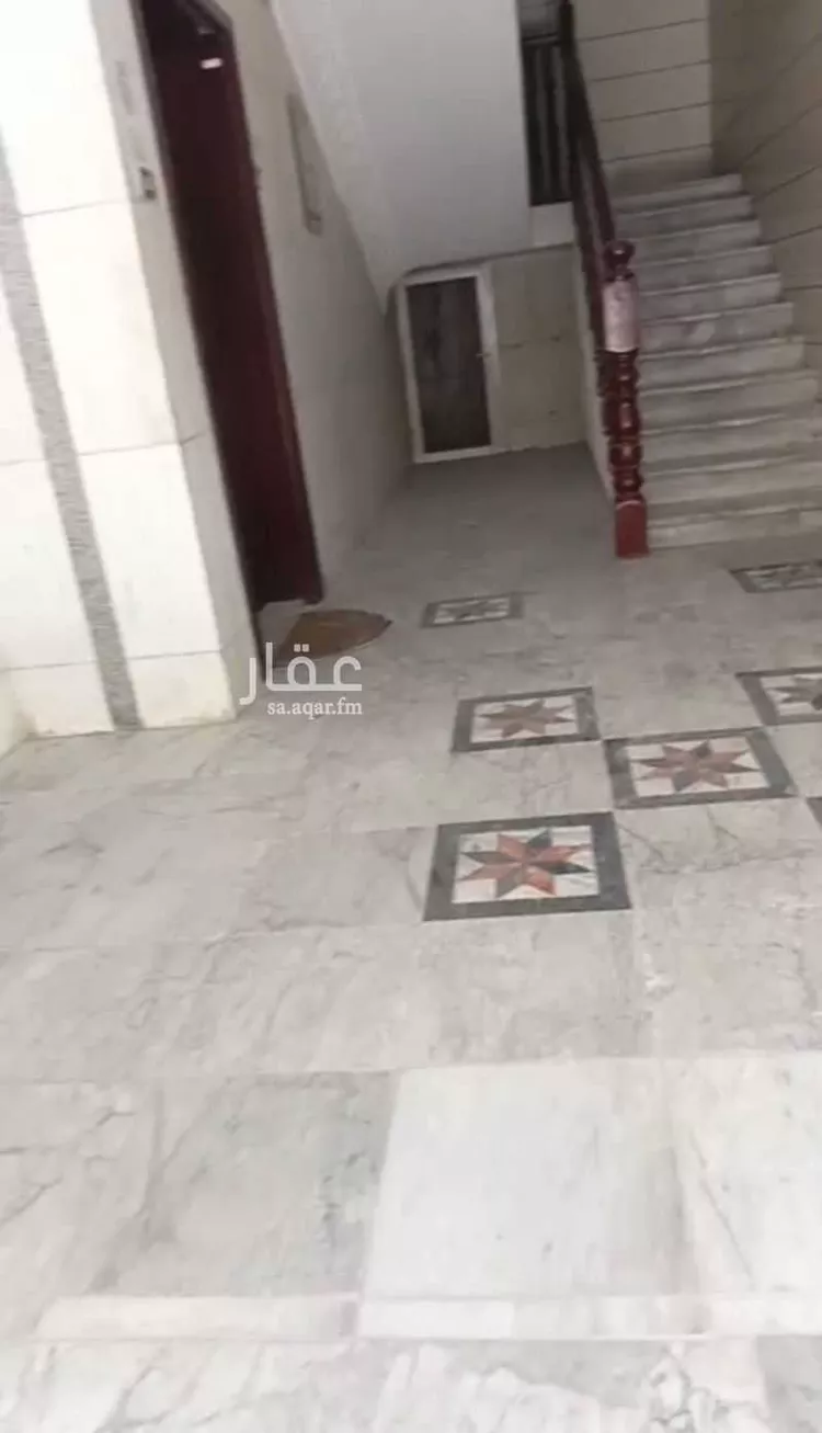عمارة للبيع في شارع الصابوني ، حي البوادي ، جدة ، جدة صورة 3