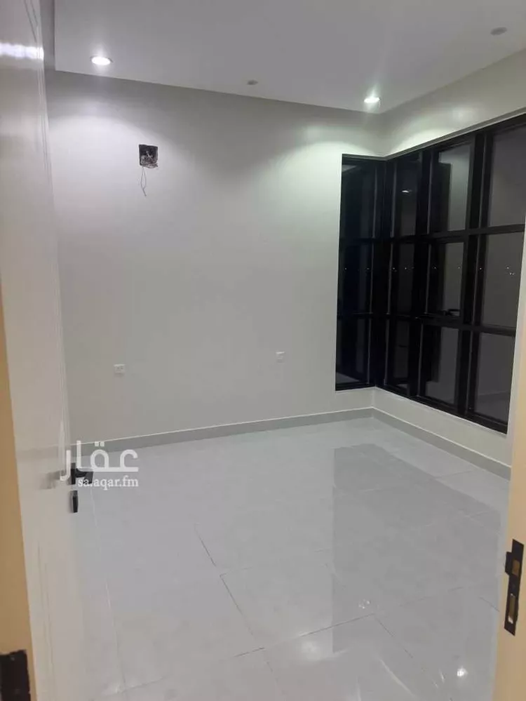 شقة للبيع في شارع 25355722, حي المعيزيلة, مدينة الرياض, منطقة الرياض 11
