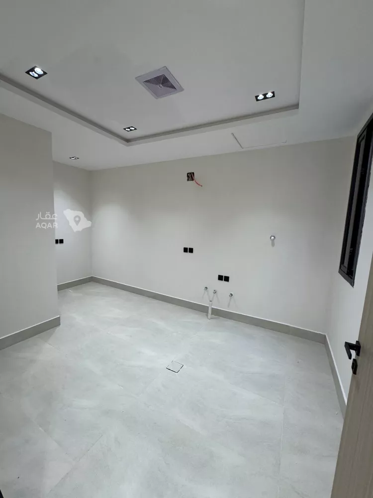 Apartment for Sale in Riyadh Tuwaiq