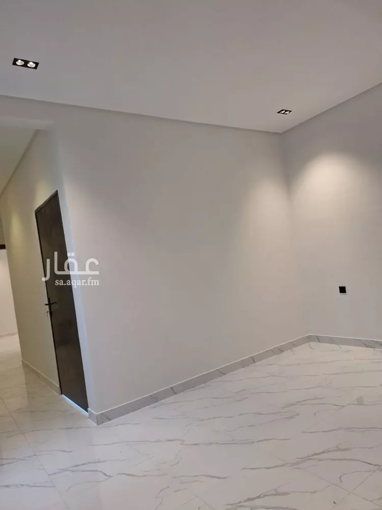Floor for Sale in Riyadh Al Hazm صورة 4