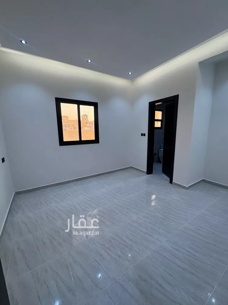 Floor for Sale in Riyadh Uhud