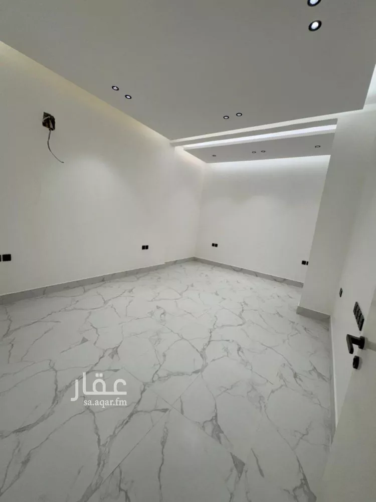 دور للبيع في شارع بشر بن صفوان, حي الشفاء, مدينة الرياض, منطقة الرياض 7