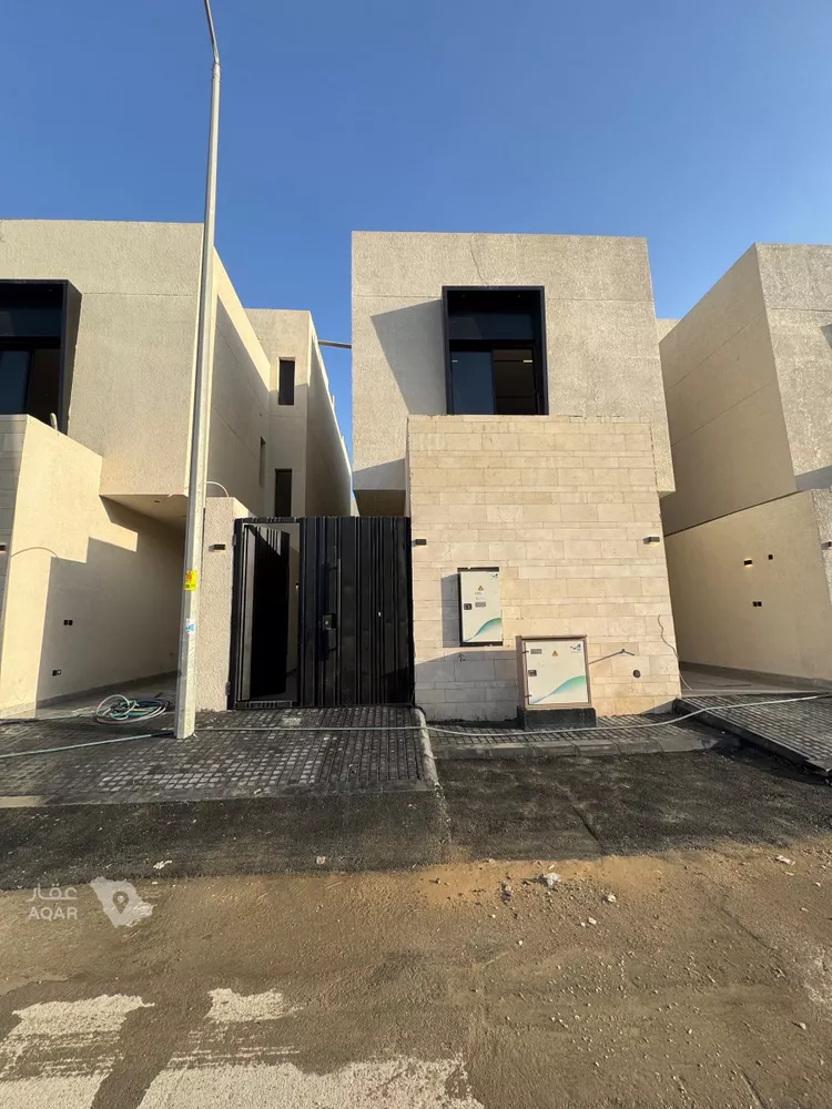 Villa for Sale in Riyadh Taiba