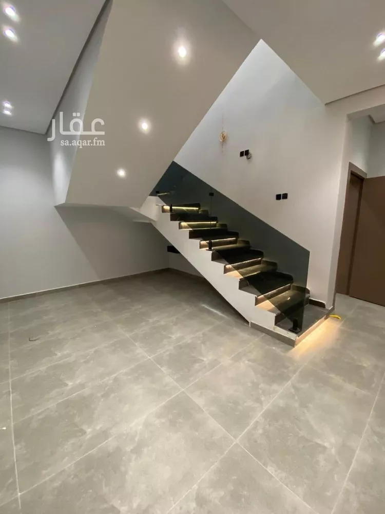 فيلا للبيع في شارع ابراهيم بن المنلا, حي الهدا, مدينة الخرج, منطقة الرياض صورة 3